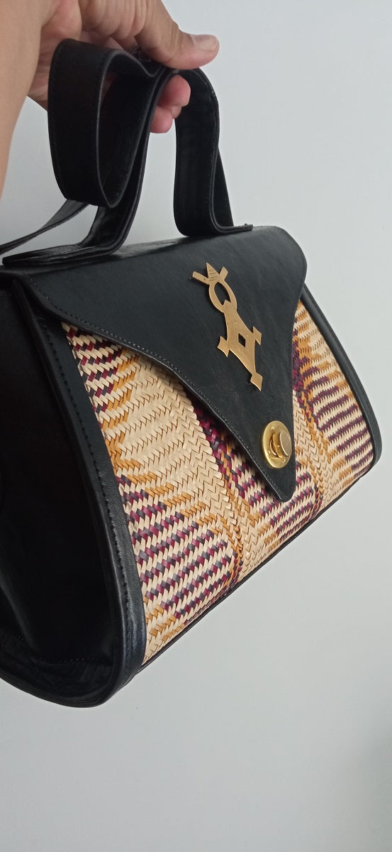 Chamsiya: Sac Artisanal du Niger en Cuir véritable et paille tressée + ferronnerie d'art