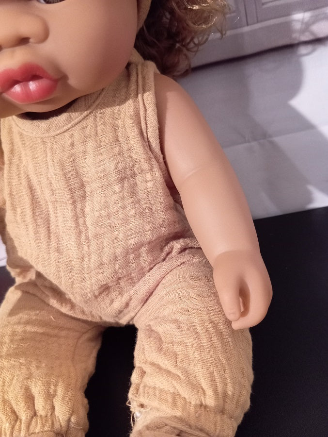 Zora: Poupée Articulée de 33 cm