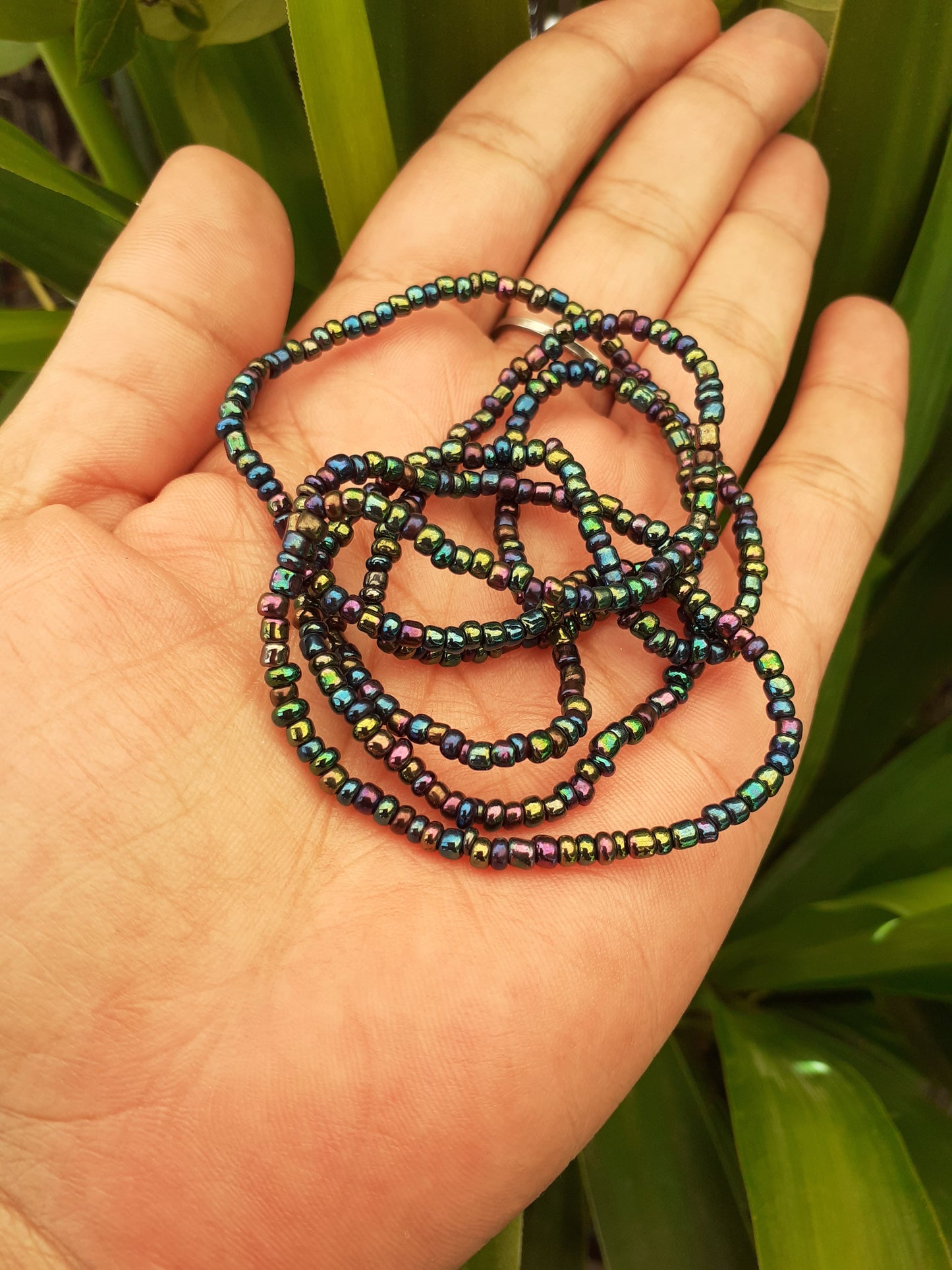 Baya - Perles de Taille Africaines (Noir et reflet multicolore)